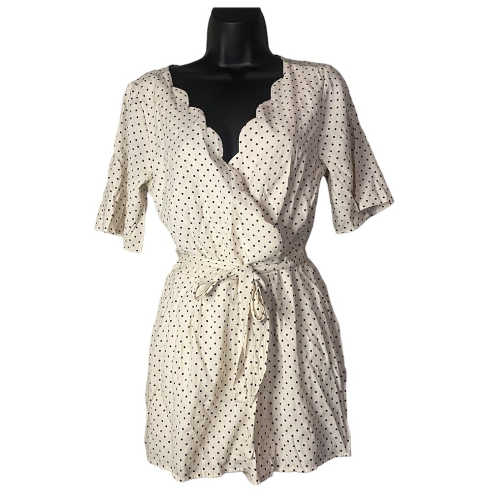 Trixxi Scallop Neck Polka Dot Cream Romper